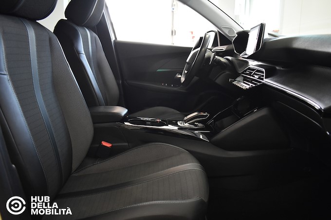 PEUGEOT 2008 BlueHDi 130 S&S EAT8 Allure